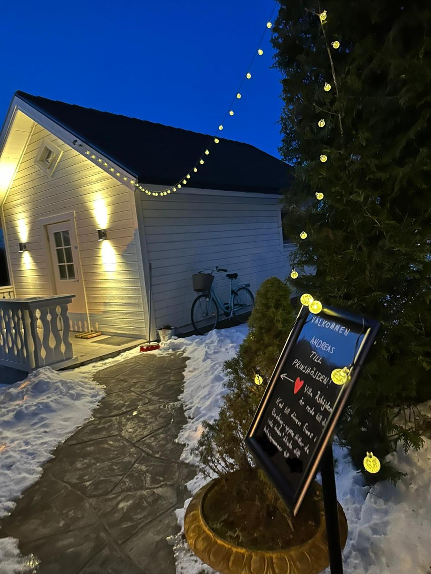 Pensionat Prinshoejden - Home Katrineholm Esterno foto