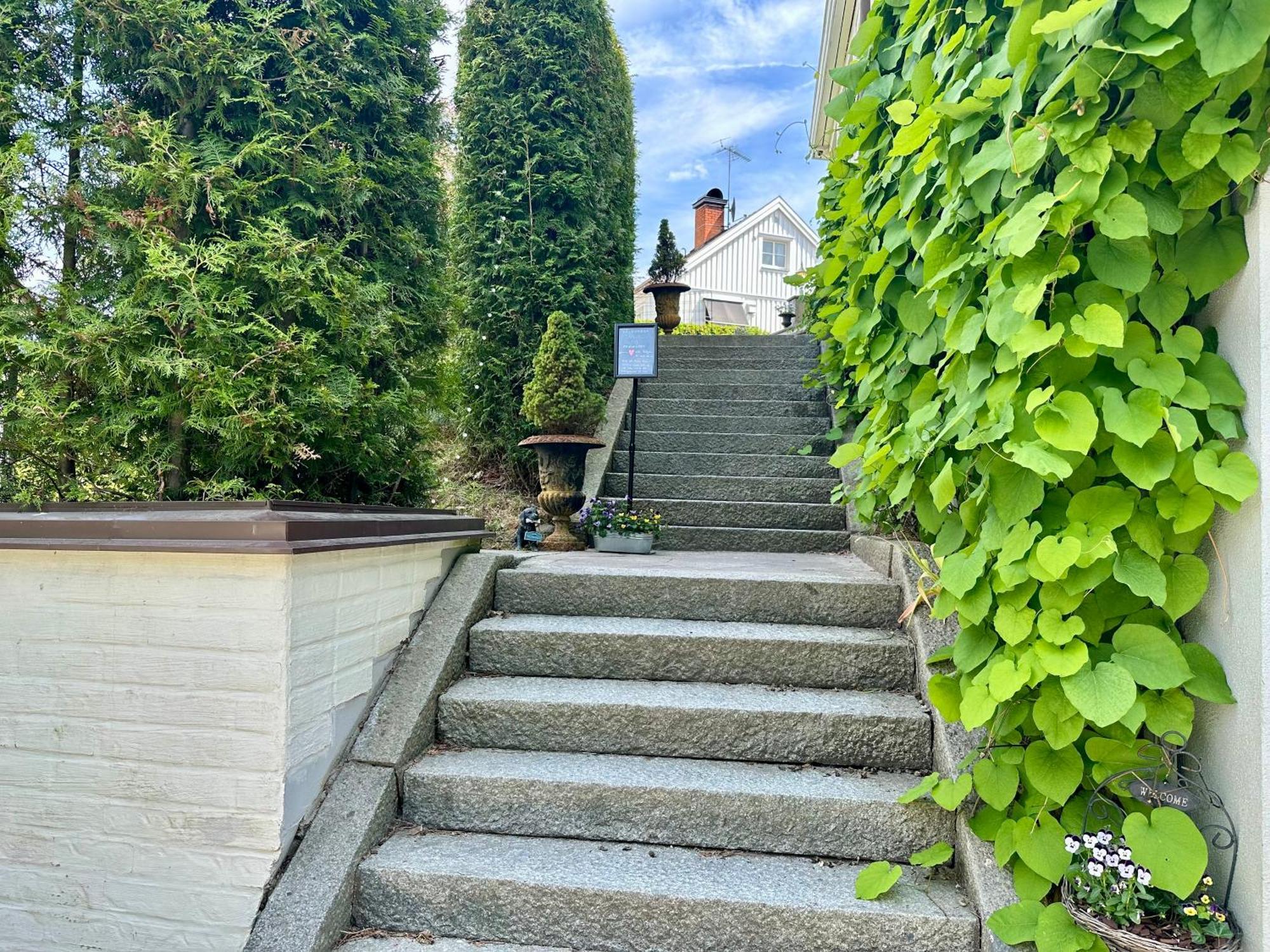 Pensionat Prinshoejden - Home Katrineholm Esterno foto