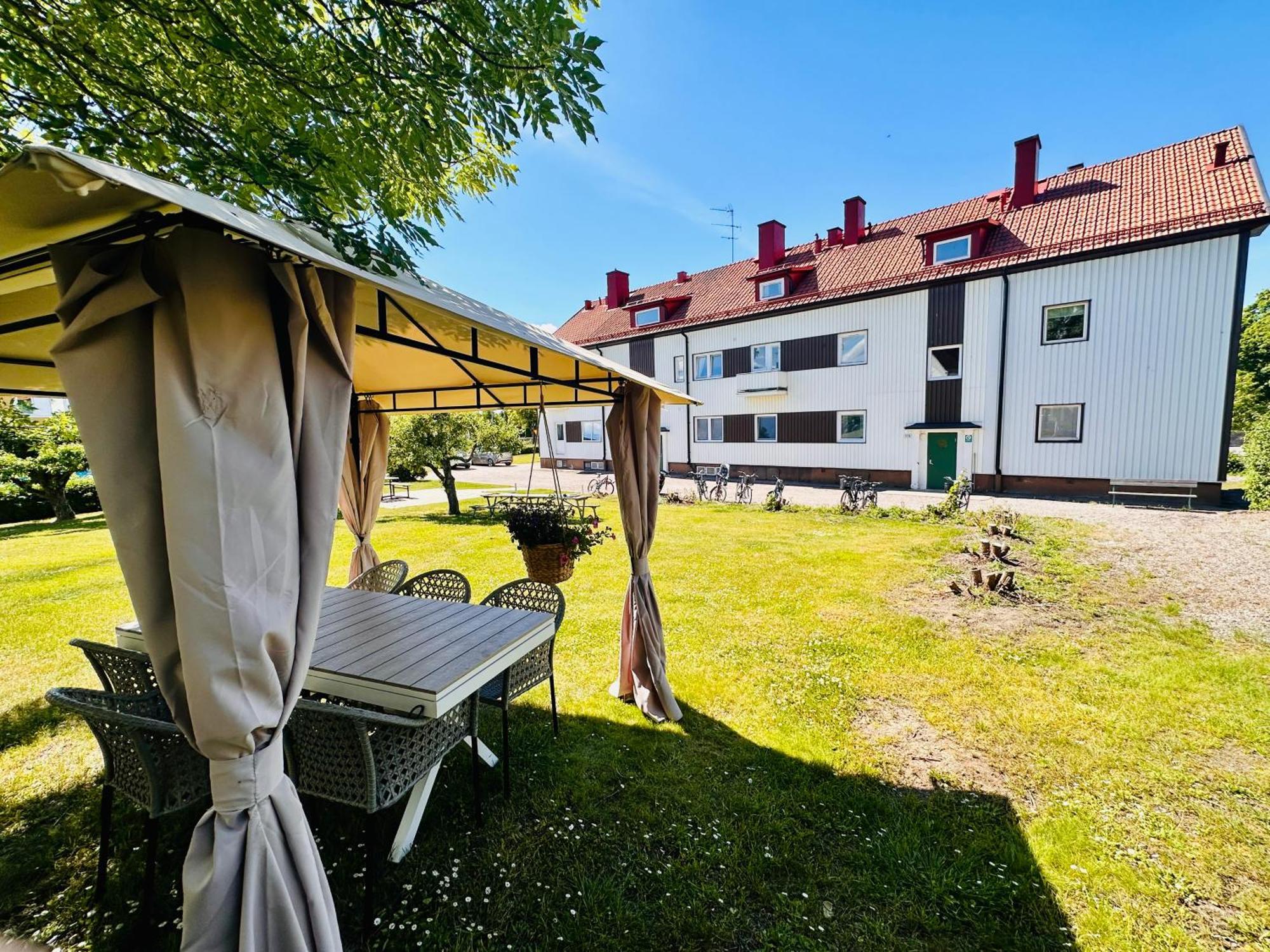 Pensionat Prinshoejden - Home Katrineholm Esterno foto
